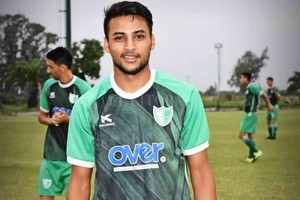 Prensa Brown de San Vicente El jugador cordobés, Maximiliano Bustamante, fichado por Brown de San Vicente, empezaría una etapa de prueba a partir del lunes en el predio del autódromo.