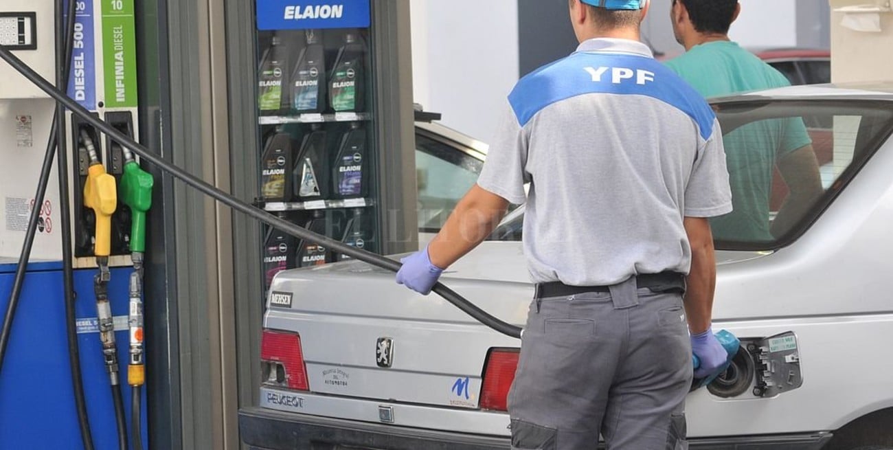 Desde este sábado YPF aumenta 1,5% el precio de sus combustibles