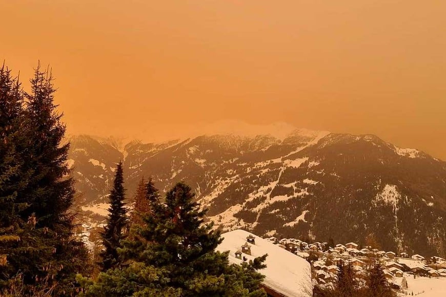 ELLITORAL_354640 |  Twitter En Suiza también se vio el fenómeno