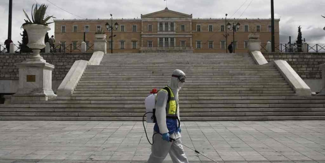 Grecia extiende el confinamiento por coronavirus hasta después de las fiestas