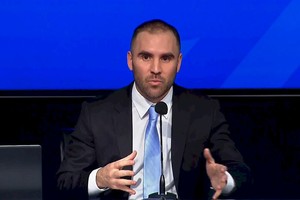 ELLITORAL_317795 |  Gentileza zzzznacp2NOTICIAS ARGENTINAS BAIRES, AGOSTO 4: El ministro de Economia, Martin Guzman, durante la conferencia de prensa en la que informa las caracteristicas del acuerdo con los tenedores de bonos de la deuda externa. Foto NA: CAPTURA DE VIDEOzzzz