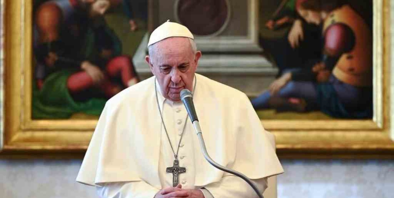 El papa Francisco criticó el "auge del populismo" y pidió atacarlo con "fraternidad"
