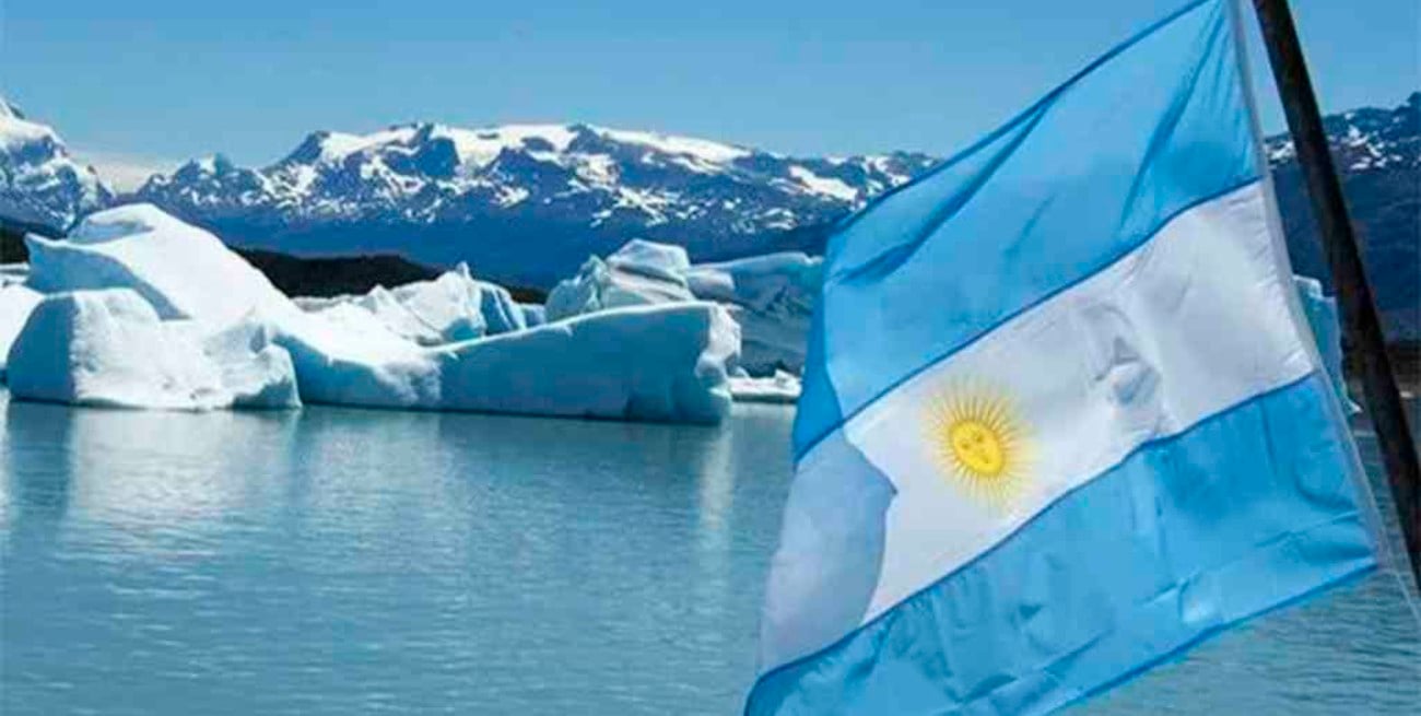 Se conmemora el 117º cumpleaños de la Antártida Argentina 