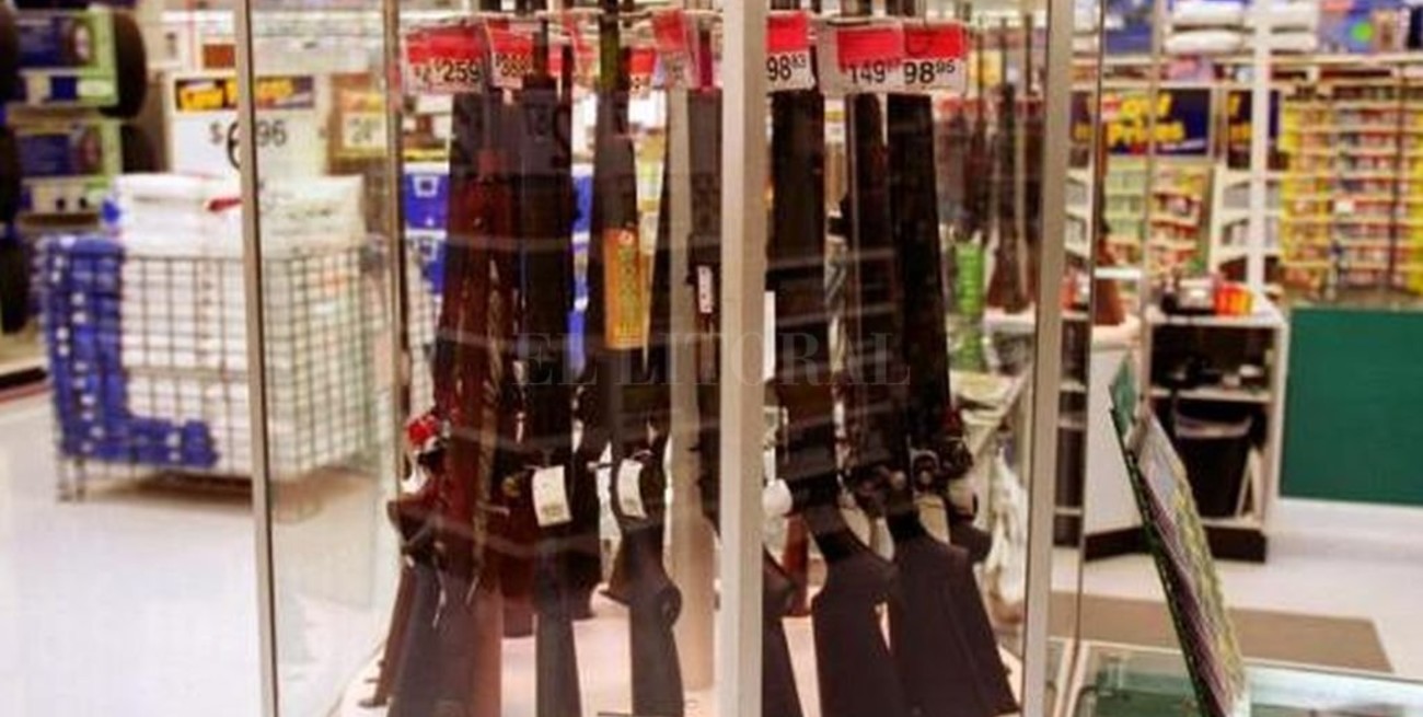 Tras los tiroteos, Walmart retira los viodejuegos violentos de sus vidrieras