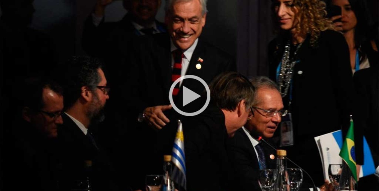 La perlita de la Cumbre del Mercosur: Piñera llegó tarde y arrancaron sin él