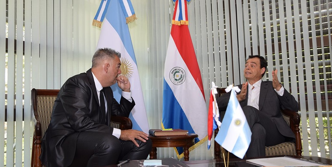 Las recomendaciones del Embajador argentino en Paraguay para los hinchas de Colón