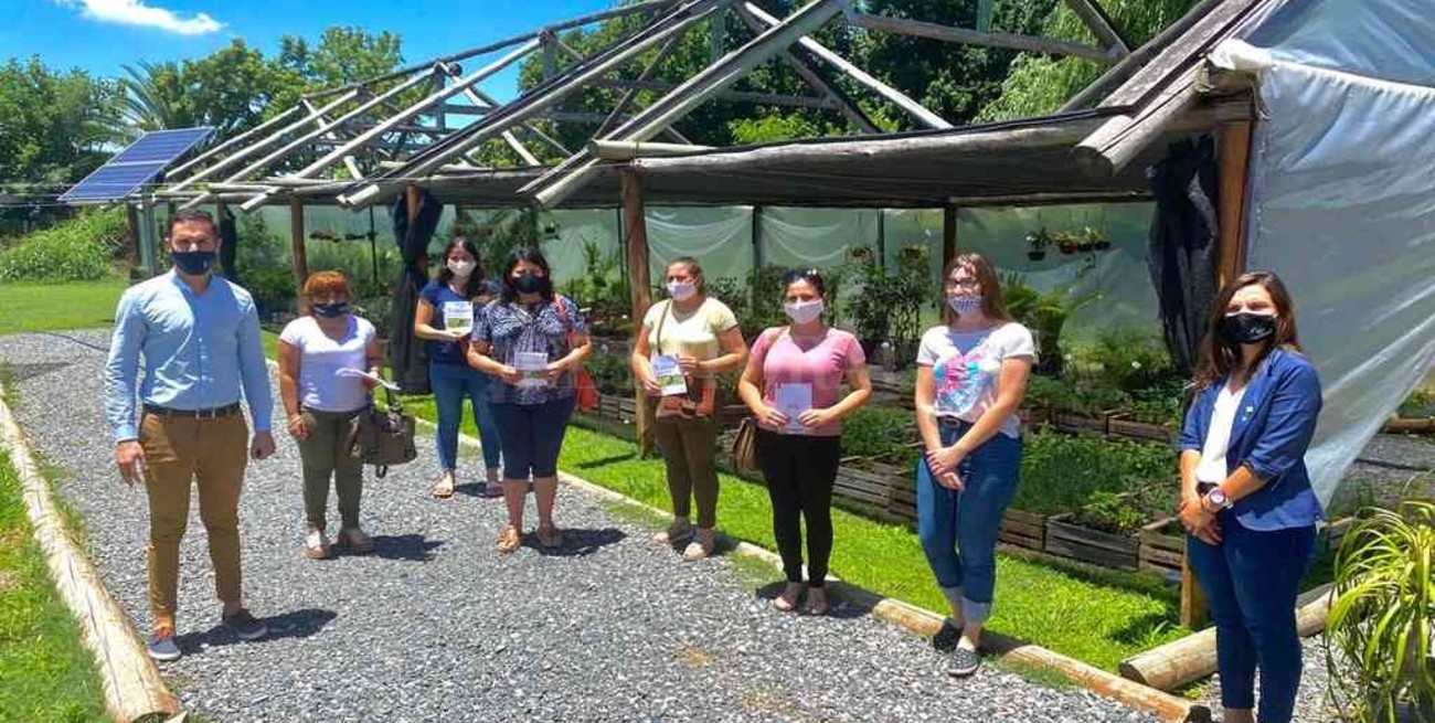 El programa "Huerta Familiar Santafesina" continúa su expansión por la región