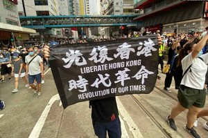 Gentileza Protestas en Hong Kong contra la polémica Ley de Seguridad Nacional. Estados Unidos dice que China la utiliza para reprimir manifestaciones y apresar estudiantes.