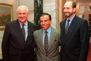 Archivo El Litoral El ex presidente junto a los entonces intendentes Héctor Cavallero (Rosario) y Omar Perotti (Rafaela)