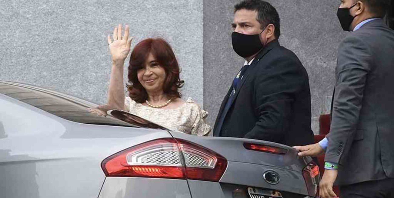 Cristina Fernández dio inicio a la sesión de la Asamblea Legislativa