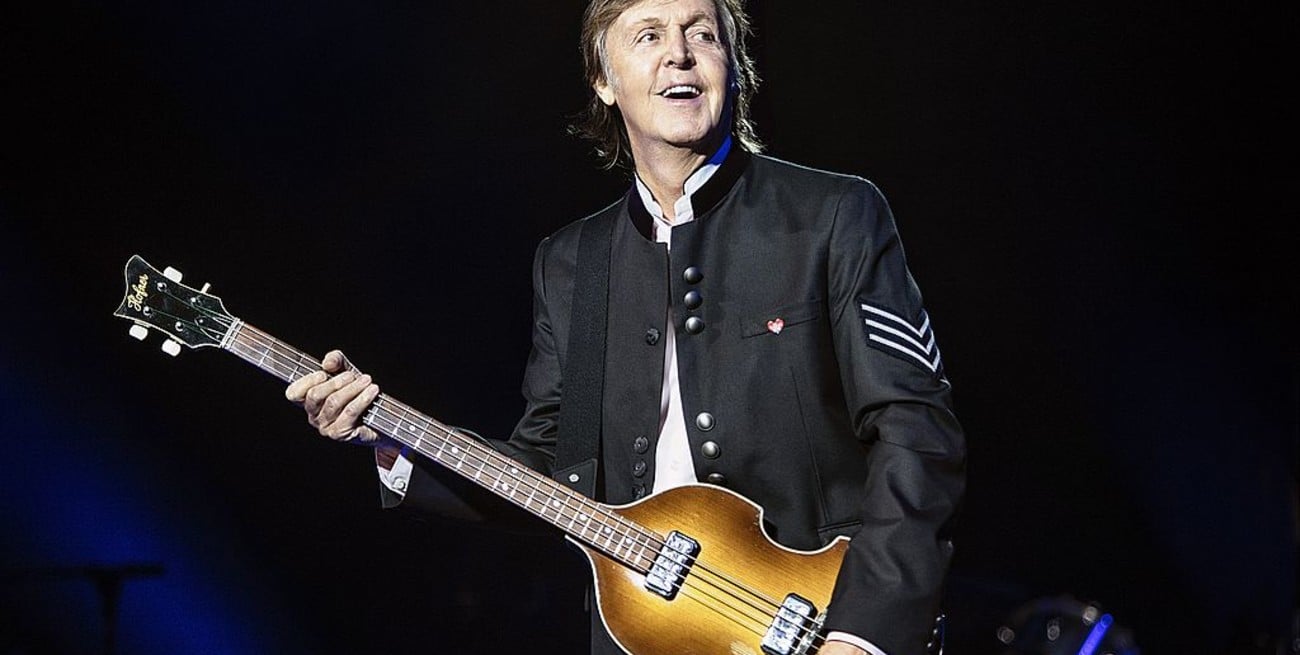 Paul McCartney repasa su vida en un libro a través de 154 canciones