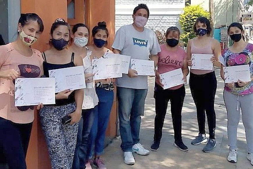 ELLITORAL_362016 |  Gentileza