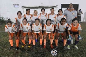 Gentileza Las Flores II. Debut, triunfo y goles. Así comenzó el equipo del populoso barrio que lleva su mismo nombre.