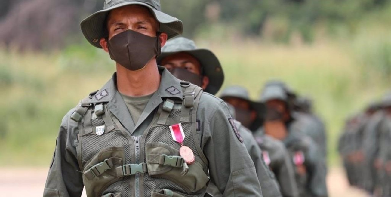 Militares venezolanos mataron por error a cuatro disidentes de la guerrilla colombiana