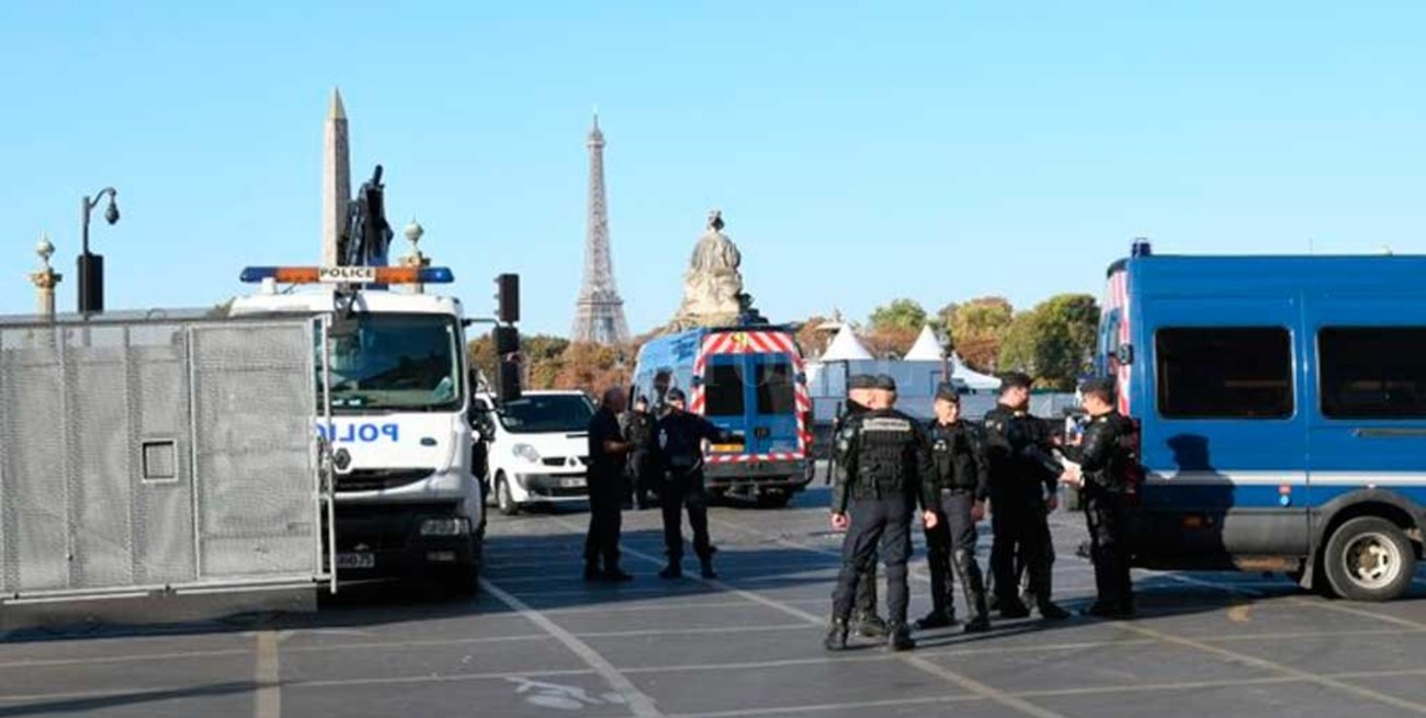 Más de 100 detenidos en París en una nueva protesta de los chalecos amarillos