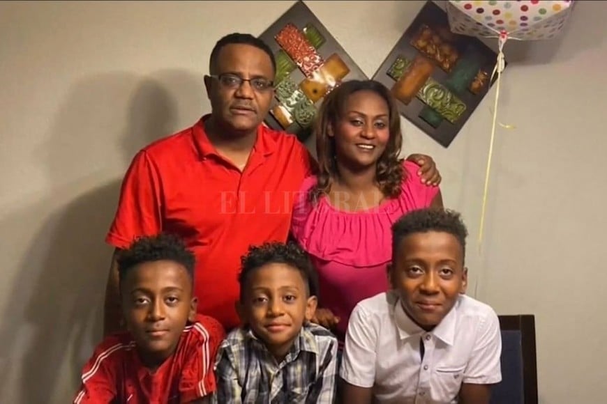 ELLITORAL_366586 |  Gentileza