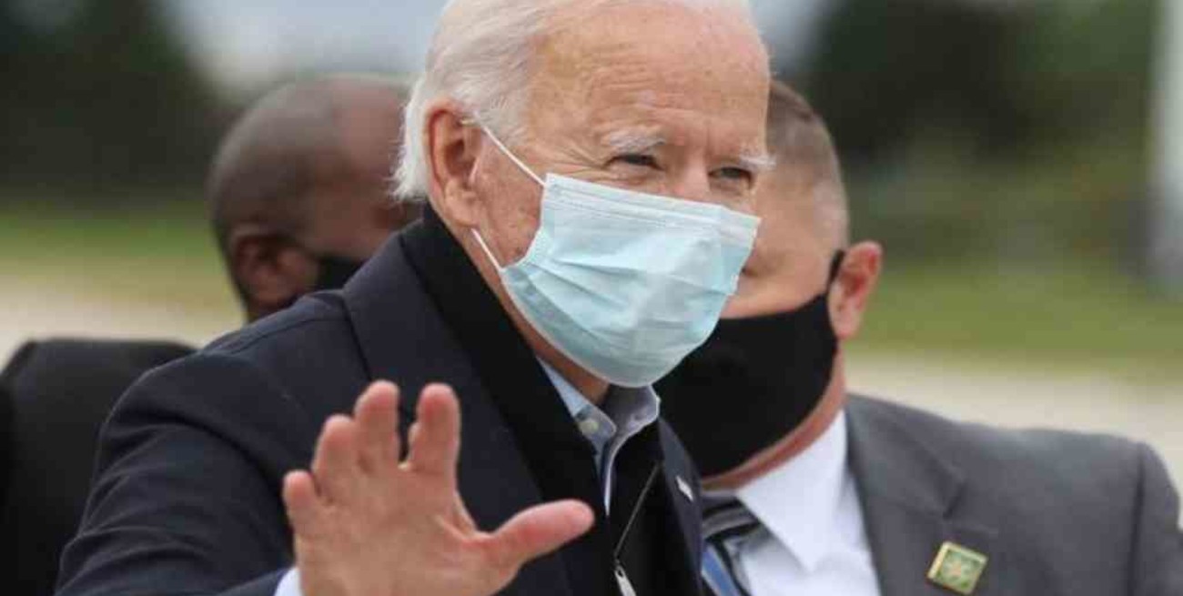 Joe Biden pidió a los estadounidenses usar mascarillas durante el primer trimestre de su mandato