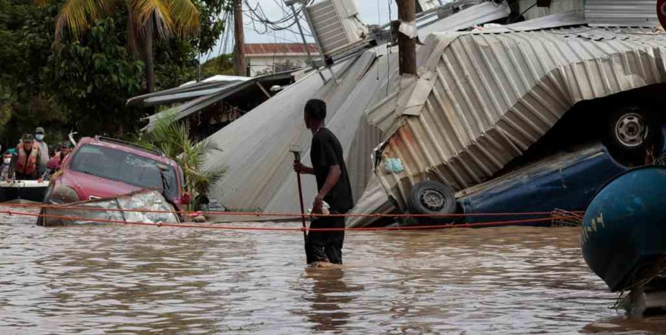 Honduras acudió a Washington para gestionar ayuda tras el paso de los huracanes Iota y Eta