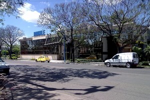 El Litoral La firma de capitales alemanes, que emplea a alrededor de 700 operarios en la ciudad del oeste santafesino hizo público la situación y el compromisos asumido con la Unión Obrera Metalúrgica a través de un comunicado.