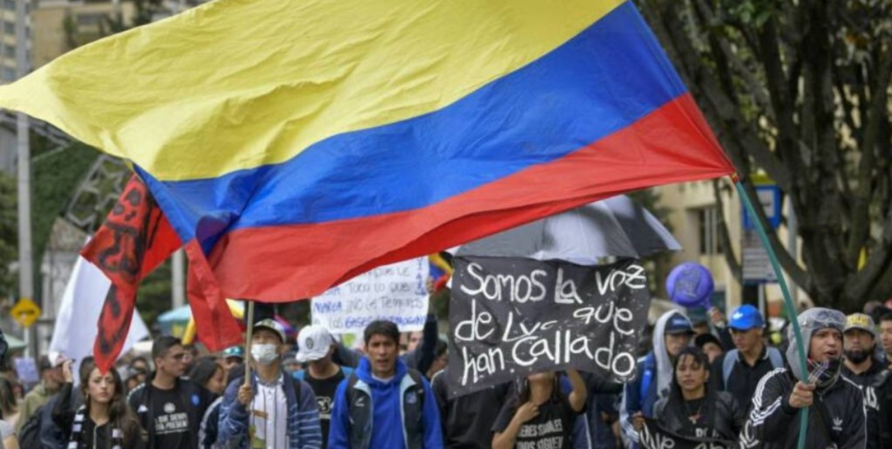 Tercera huelga general y marcha contra el "paquetazo" de Iván Duque en Colombia