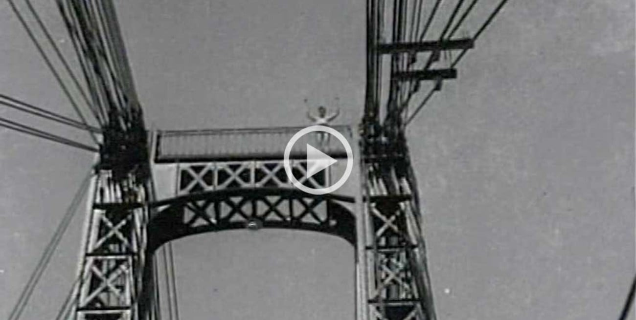 Video: así fue el salto de Meloni desde lo más alto del Puente Colgante en 1940