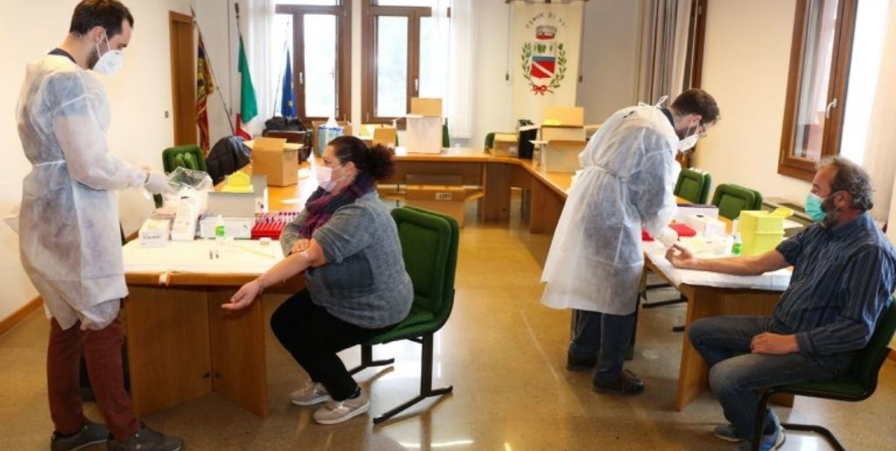 El pueblo donde comenzó la pandemia en Italia y ahora sus habitantes son "superinmunes"
