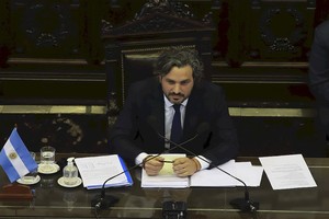 NA zzzznacp2NOTICIAS ARGENTINAS BAIRES, JULIO 30: El jefe de Gabinete, Santiago Cafiero, brinda su informa de gestion ante la cámara de diputados. Foto NA: MARIANO SANCHEZzzzz