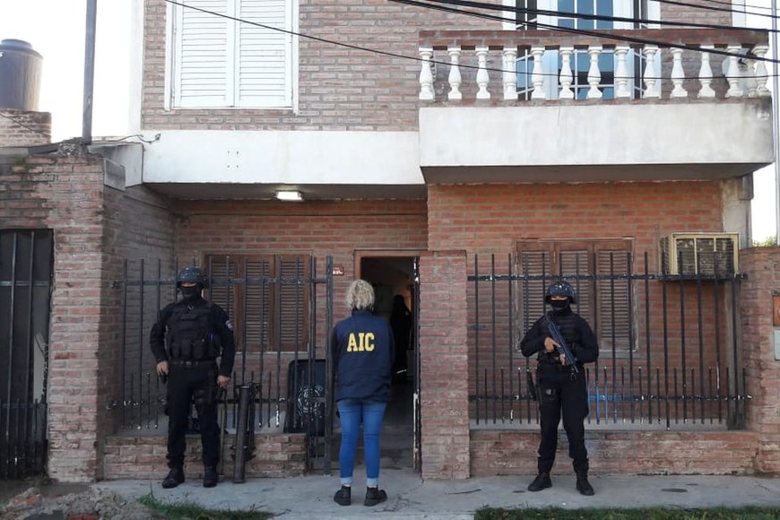 ELLITORAL_370887 |  Gentileza Media docena de allanamientos se realizaron la semana pasada en Santa Fe y Rafaela.