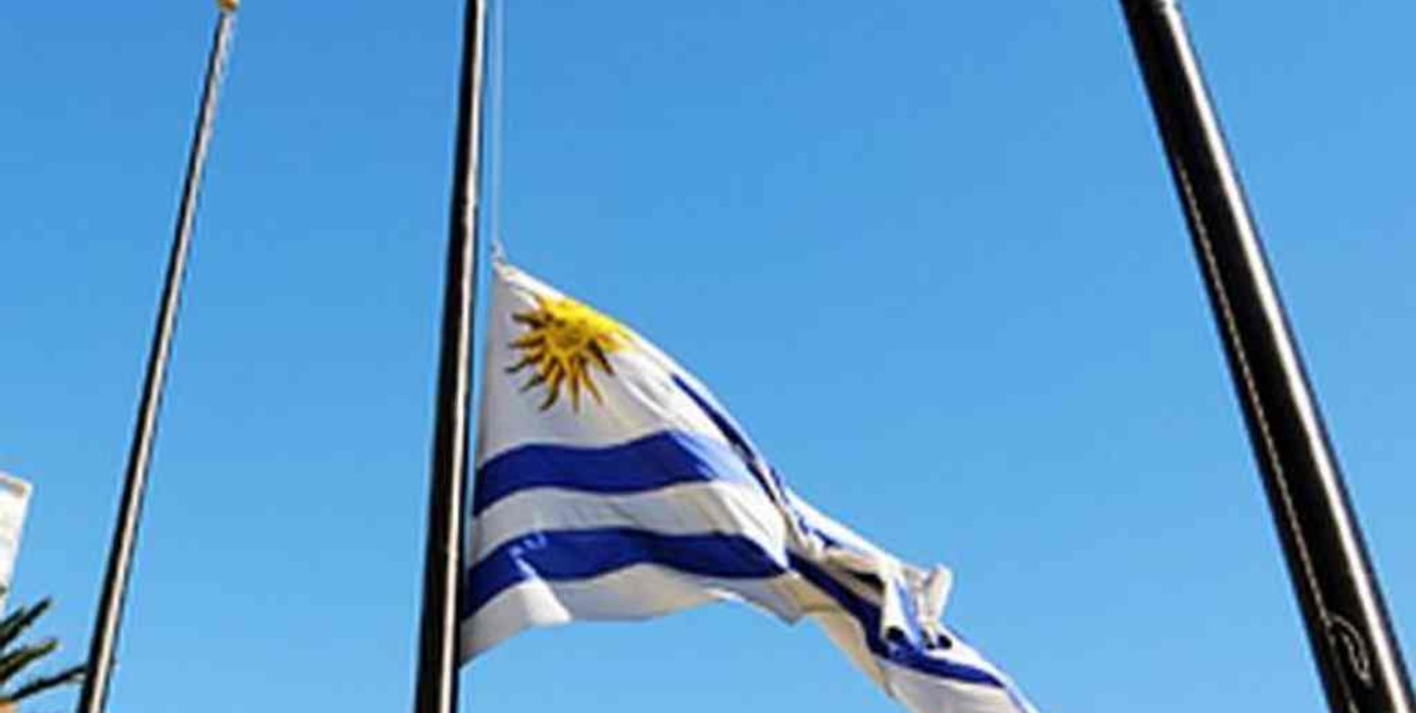 Uruguay decreta luto nacional por el crimen de los tres marinos