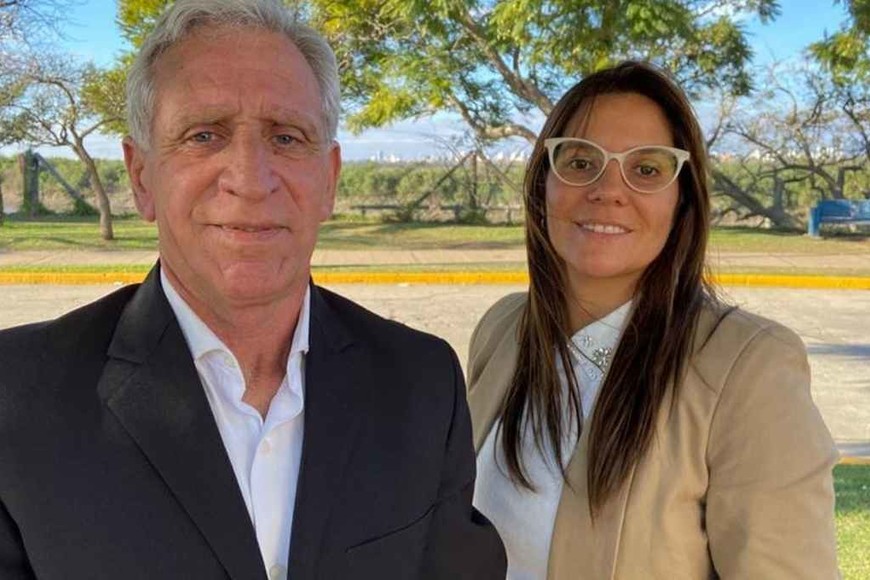 ELLITORAL_406710 |  Gentileza María Giselle Miravete, aquí junto a Fernando Alí. Es la candidata en segundo término por Juntos por el Cambio, cuya lista de candidatos estará encabezada por Miguel Weiss Ackerley.