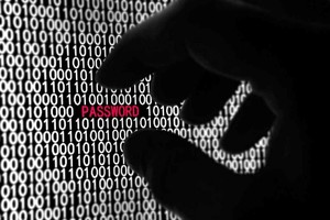 Captura digital El estafador que llama o se contacta con uno, es siempre empático o cordial y logra que la persona le brinde información como claves y datos personales , alertó Laura Santamaría, directora de Atención Ciudadana de la Defensoría del Pueblo.