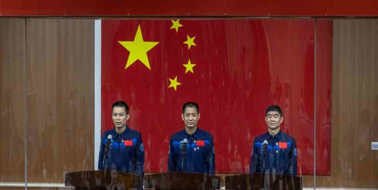 China lanza este jueves su primera misión espacial tripulada desde 2016