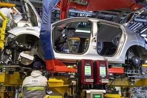 Archivo Salarios y condiciones laborales son los dos rubros m{as valorados entre los electores.