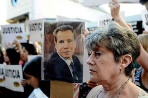 Archivo. A poco de su muerte se realizaron movilizaciones en todo el país pidiendo por justicia. Gran parte de la ciudadanía descreía de la teoría del suicidio.