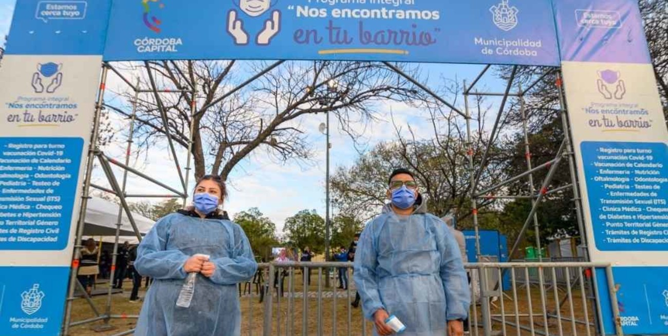 Córdoba intensifica la estrategia de llevar las vacunas a los barrios por falta de inscriptos