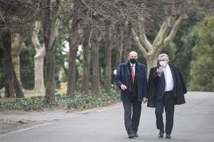Archivo Omar Perotti y Alberto Fernández en Olivos.