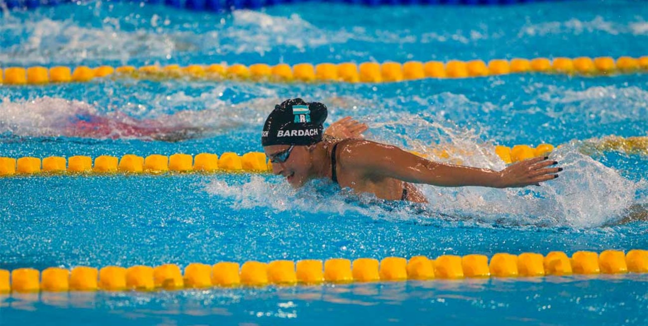 Viginia Bardach quedó eliminada en los 400 metros combinados de natación