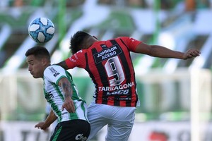 Télam Buenos Aires: Patronato supera a Banfield por 1 a 0 al finalizar el primer tiempo del partido que ambos equipos enfrentan por la 17ma fecha de la Superliga. Foto: Maximiliano Luna/Télam/cf 26012020