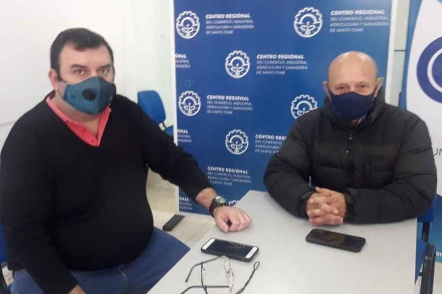 ELLITORAL_392641 |  Gentileza Rubén Ruzicki, titular del Centro Comercial de Santo Tomé, junto a Eduardo Terreno, director de Producción del municipio santotomesino.