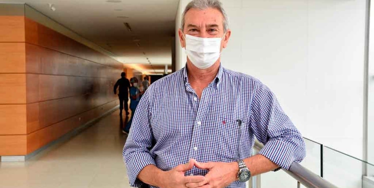 Francisco Villano: "No tengo palabras de   agradecimiento para el personal de salud"