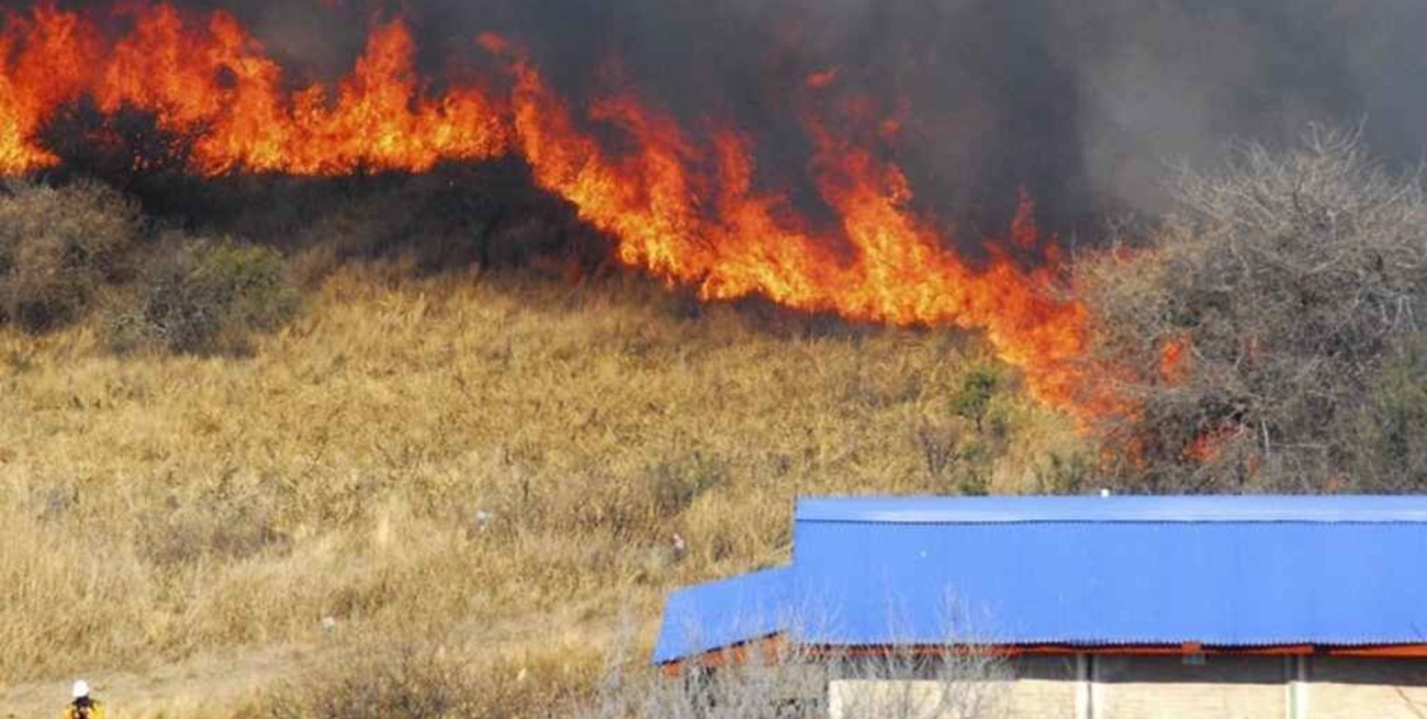 Se registran tres focos de incendios activos en la provincia de Entre Ríos