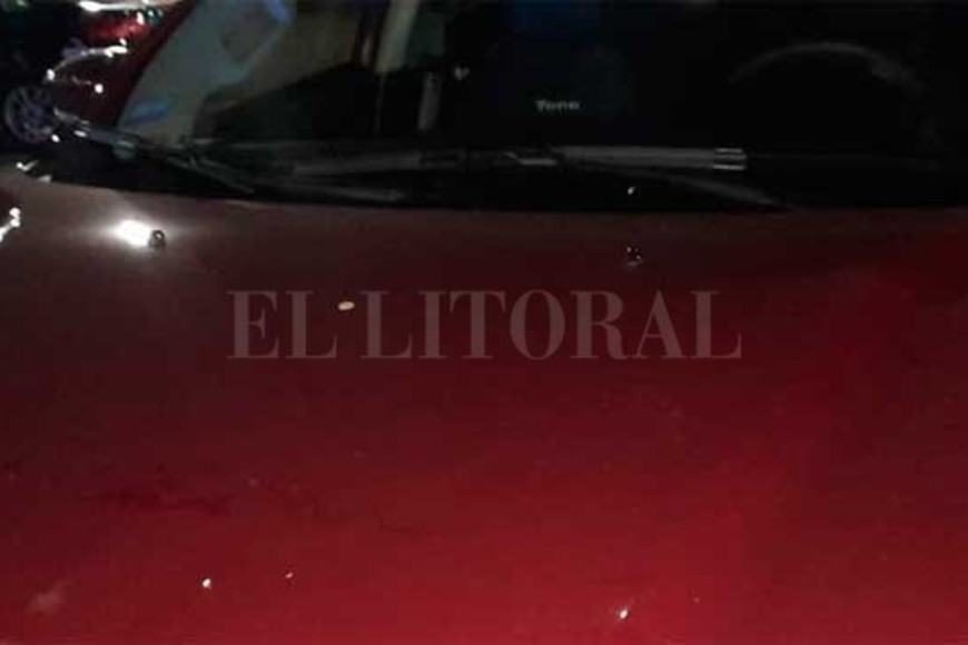 ELLITORAL_391885 |  El Litoral La dueña del vehículo dañado realizó la denuncia en sede policial.
