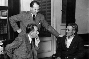 ELLITORAL_350453 |  Archivo El Litoral Garay, a la derecha siendo entrevistado.