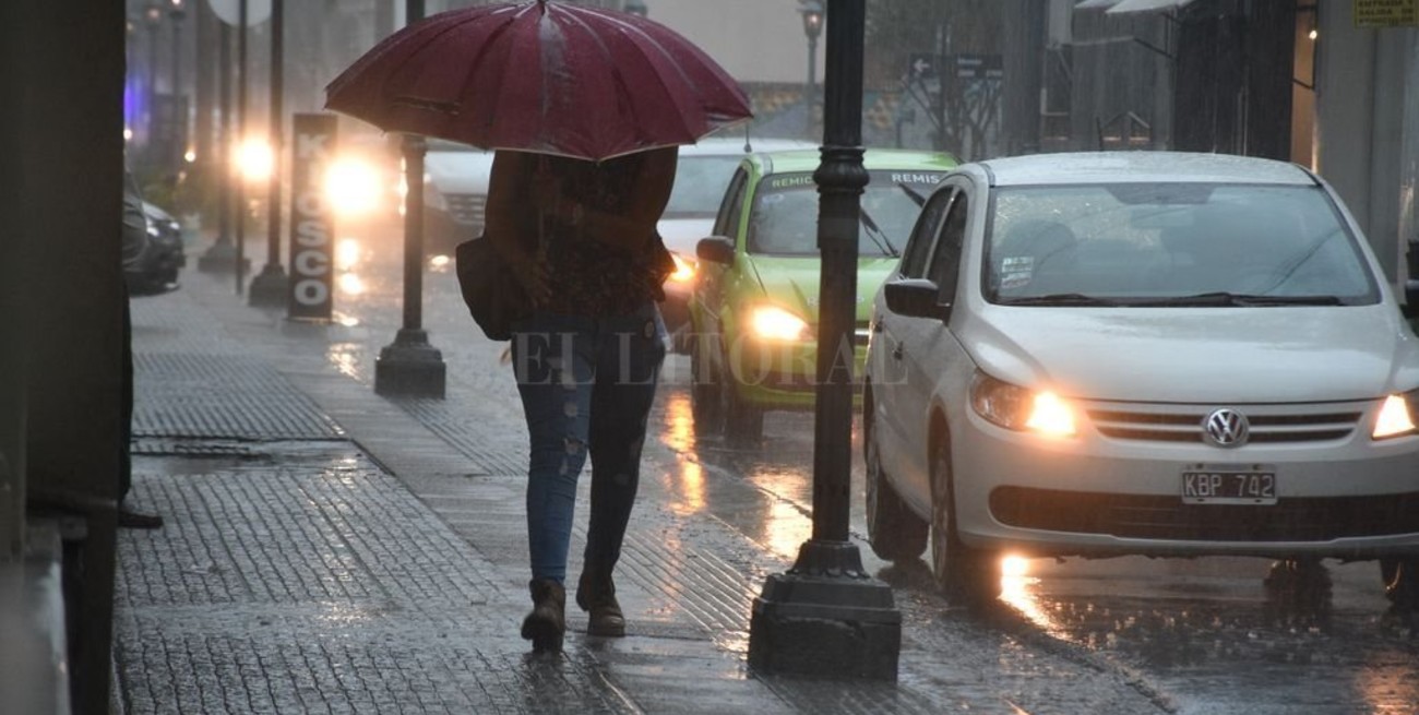 Santa Fe está bajo alerta por tormentas fuertes con lluvias intensas y ráfagas