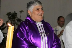 ELLITORAL_388832 |  Gentileza Ex sacerdote Julio César Aguirre.