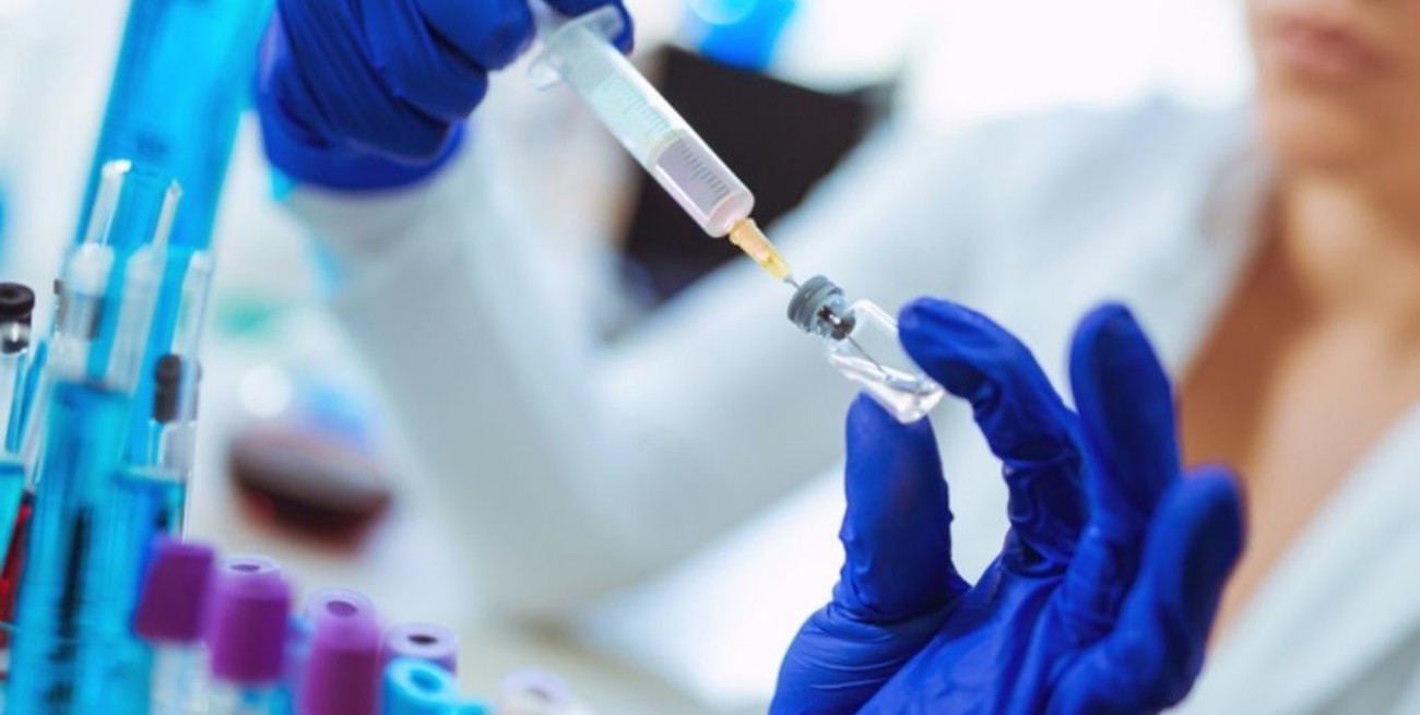 Cinco países de la Unión Europea se quejaron "de enormes disparidades" en el reparto de vacunas