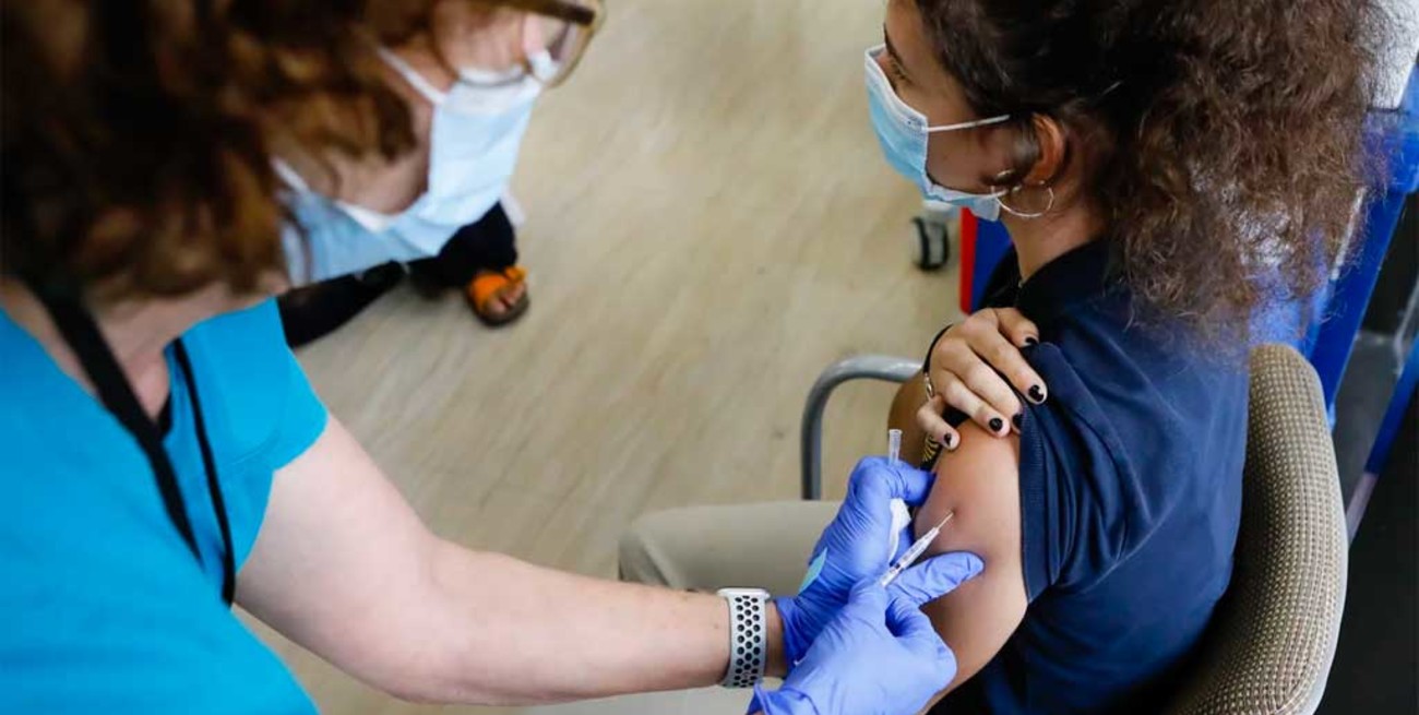 Vacuna Covid: en Santa Fe ya hay  120 mil inscriptos de 12 a 17 años