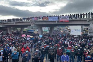 Twitter El #ParoNacional29J estuvo liderado por la organización social, campesina, indígena en la  Guatemala profunda .