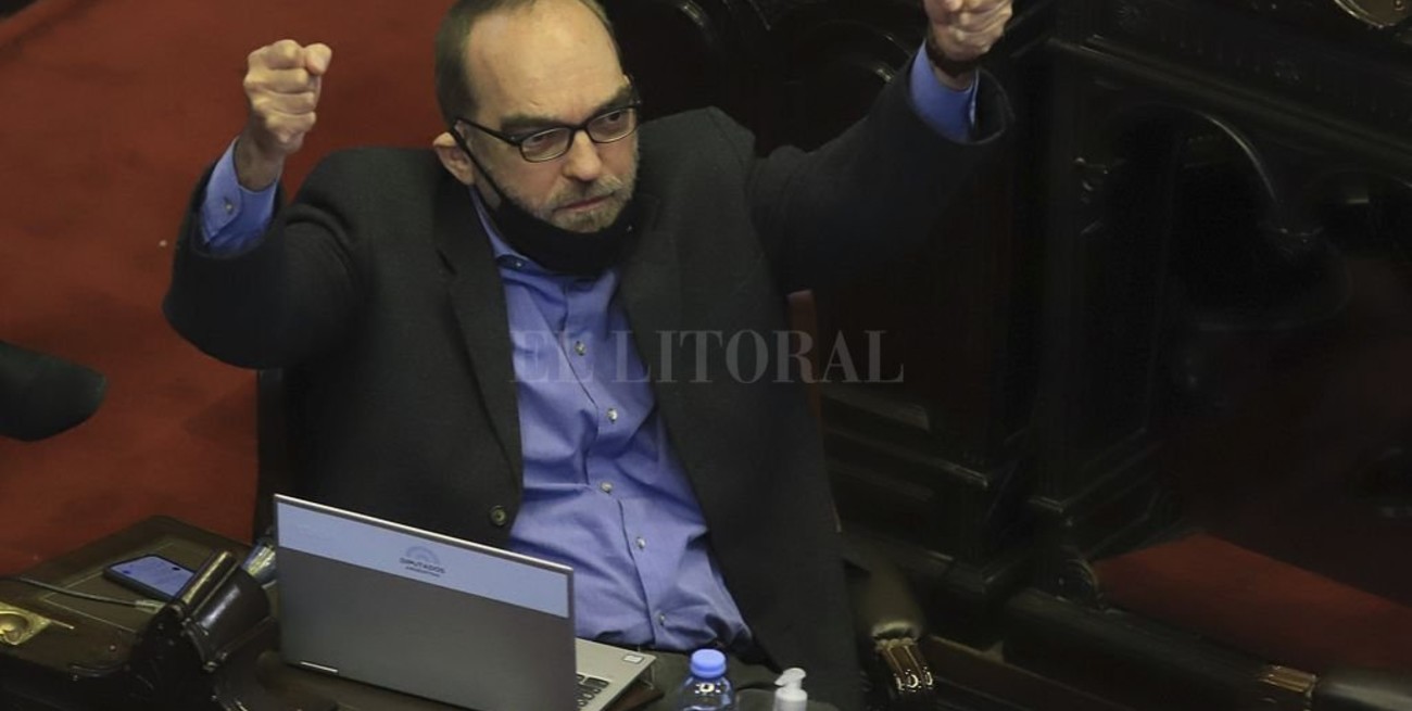 Piden excluir a Fernando Iglesias de la Cámara de Diputados por comentarios "misóginos"