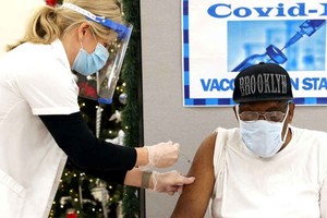 ELLITORAL_379715 |  Gentileza Garantizar el acceso a las vacunas es esencial para terminar con la pandemia , sostiene la OMS.
